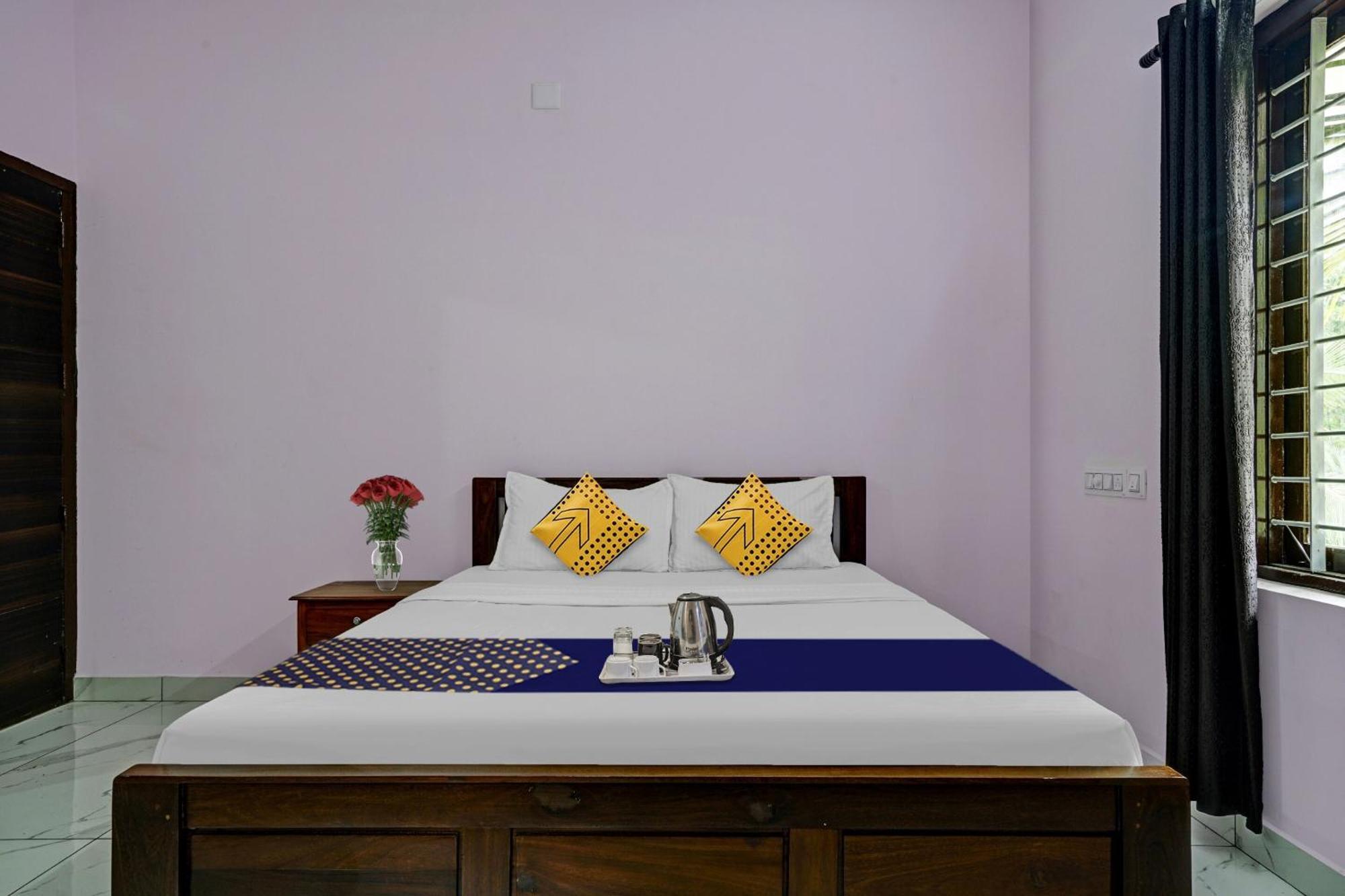 Spot On Shalom Palace Residency Neriyamangalam Exteriör bild