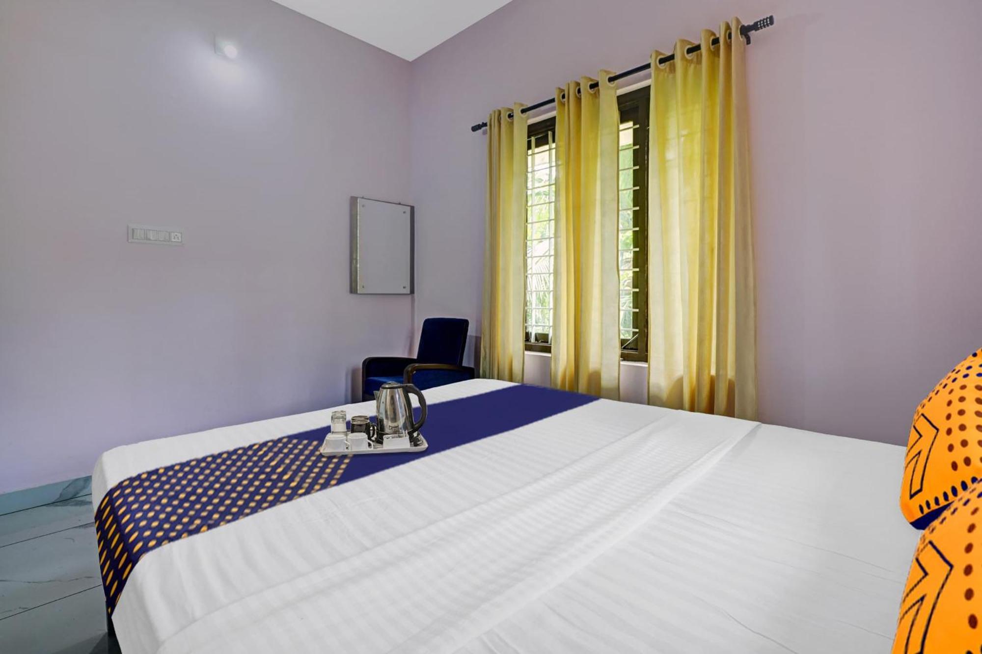 Spot On Shalom Palace Residency Neriyamangalam Exteriör bild