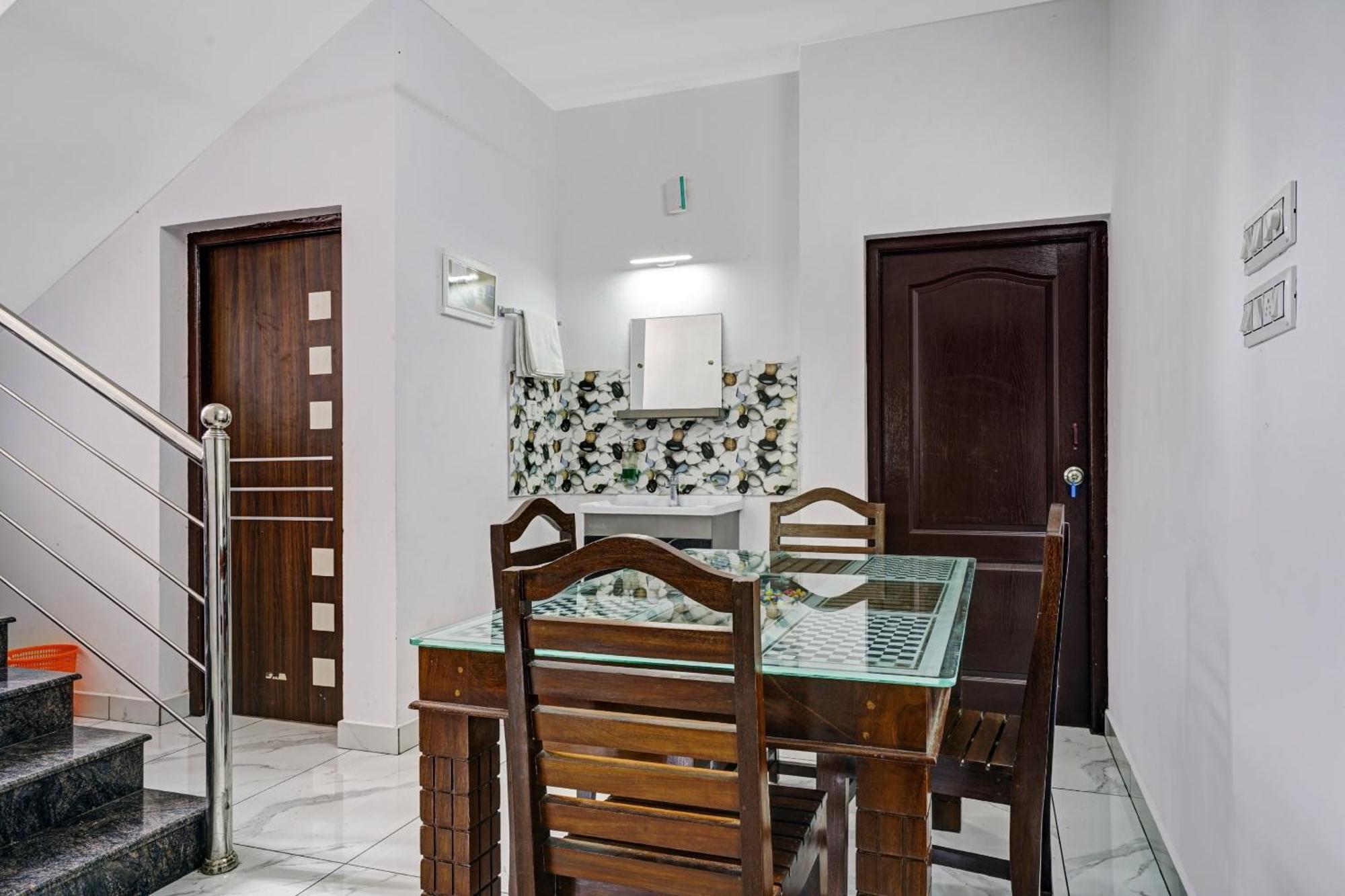 Spot On Shalom Palace Residency Neriyamangalam Exteriör bild